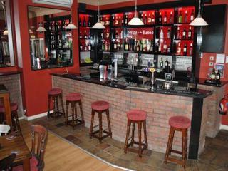 Eaton Hotel Chester Bagian luar foto